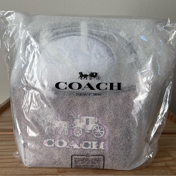 Coach Zip Top Crossbody Bag In Signature Canvas With Horse And Carriage Print🎀 - Picture 2 of 8